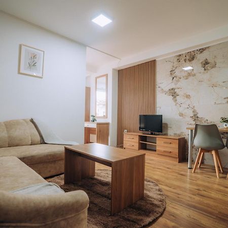 Sana Apartments オフリド エクステリア 写真