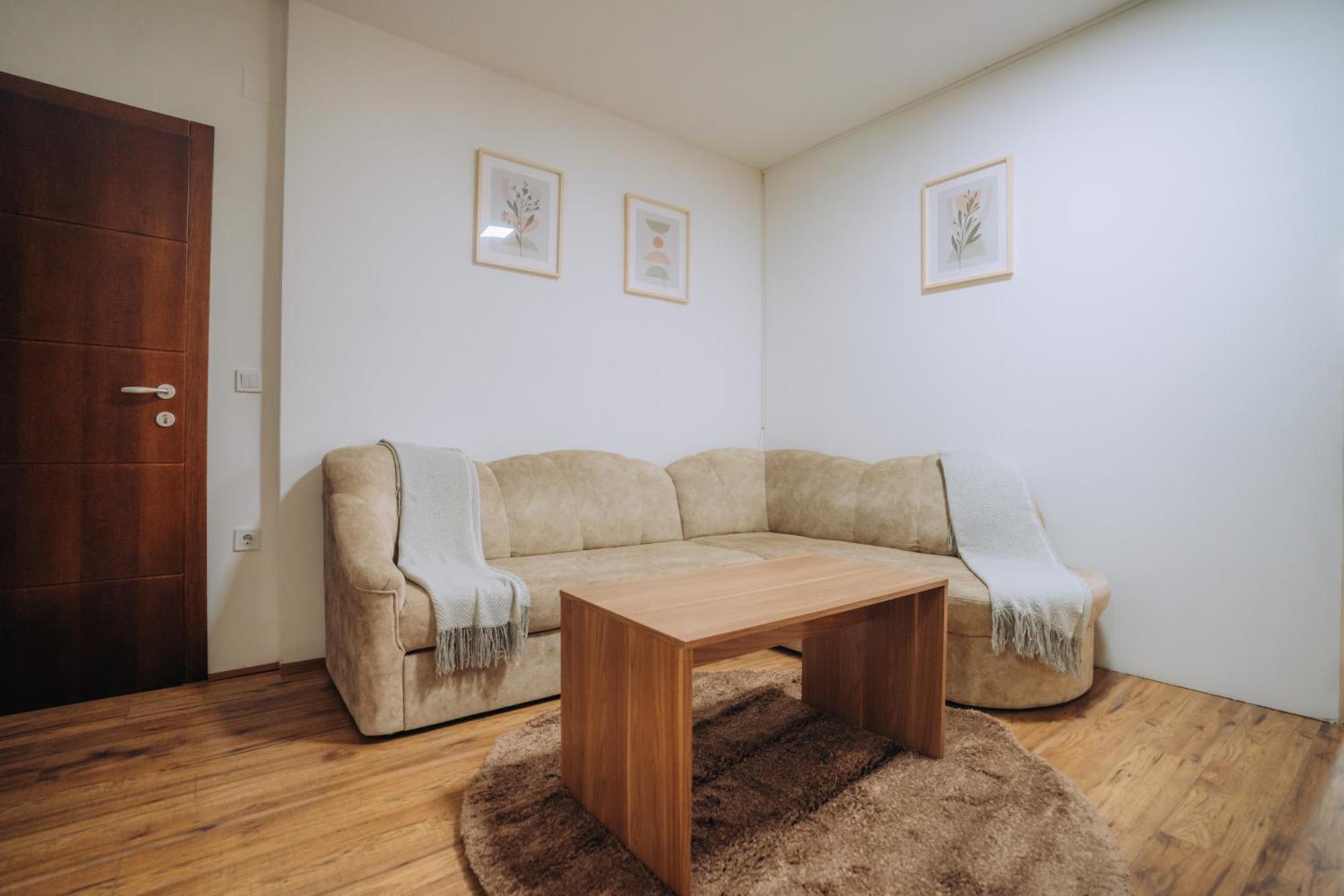 Sana Apartments オフリド エクステリア 写真