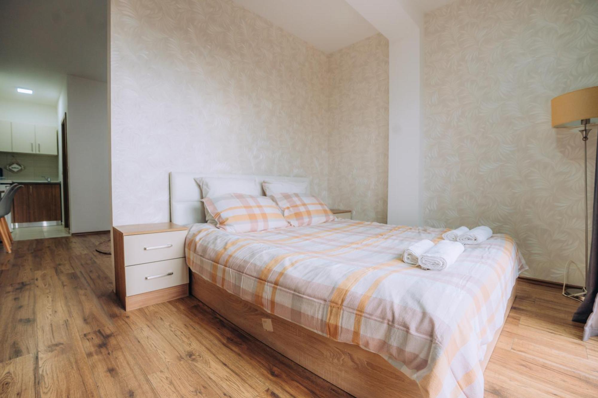 Sana Apartments オフリド エクステリア 写真
