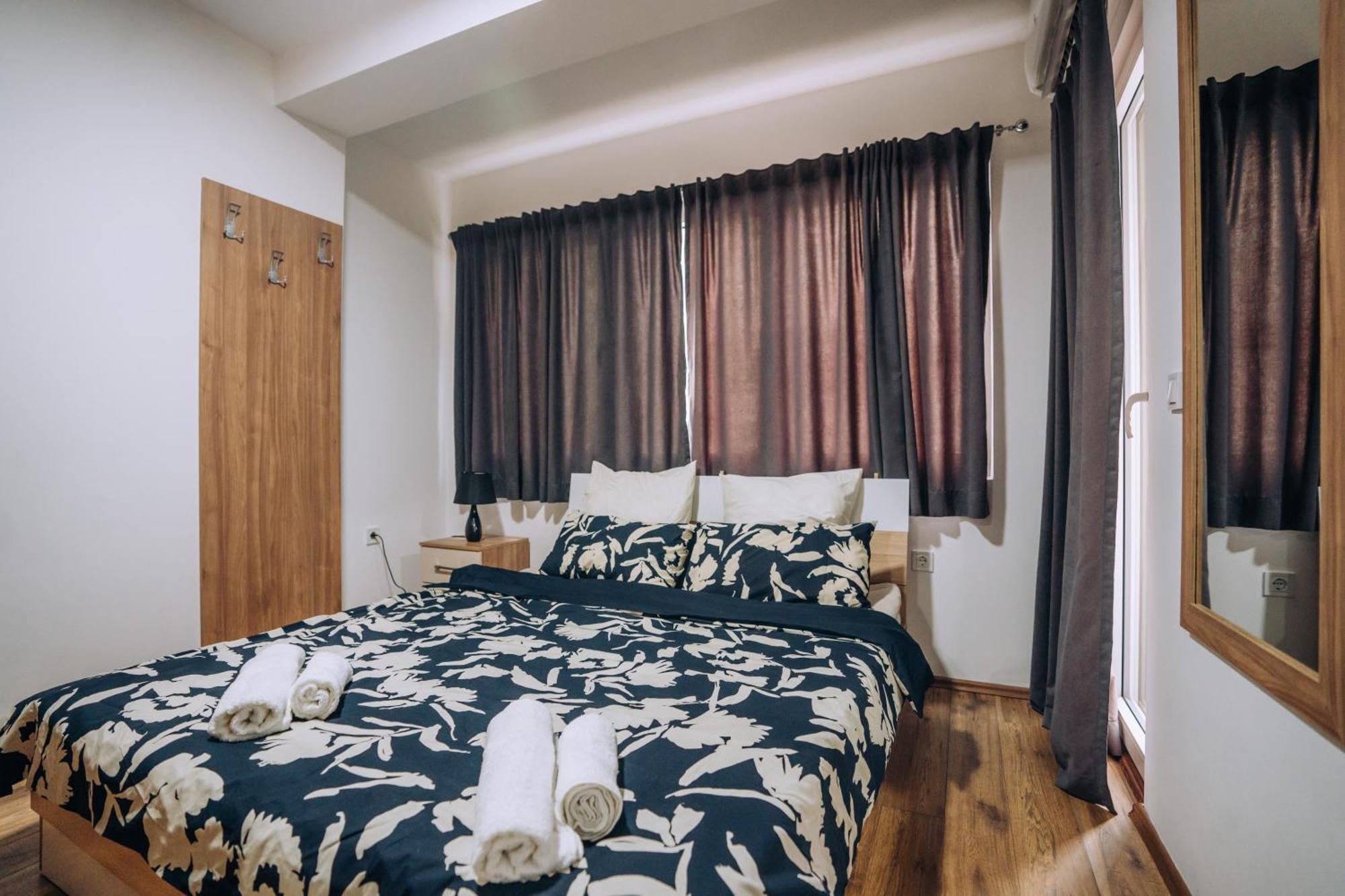 Sana Apartments オフリド エクステリア 写真